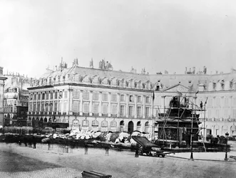 Die Demontage der Vendôme-Säule, 1871